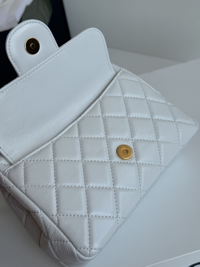 Ch**el hobo bags